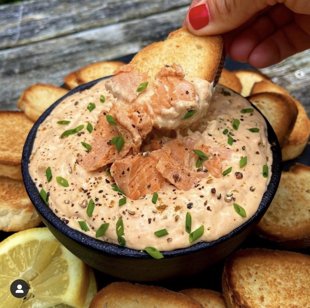 Spicy Sriracha Smoked Salmon Dip